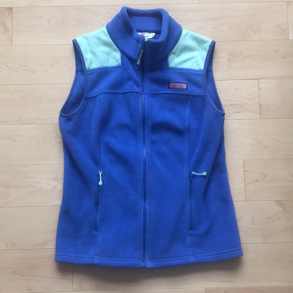 Vineyard Vines vest